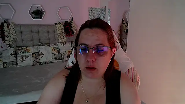 katie joness  online show from 22, 1, 2025