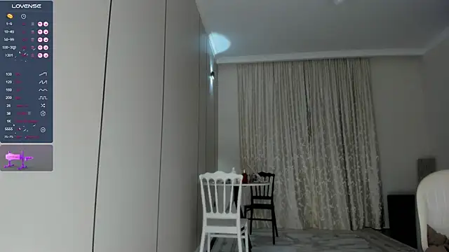 Liu Yifei  online show from 31, 1, 2026