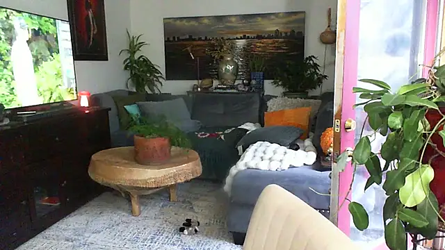 Snapshot of CeceilaMoon chatting on 20, 11, 2025 CeceilaMoon online show from 20, 11, 2025