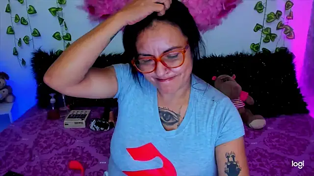 MegamKim online show from 11, 11, 2025