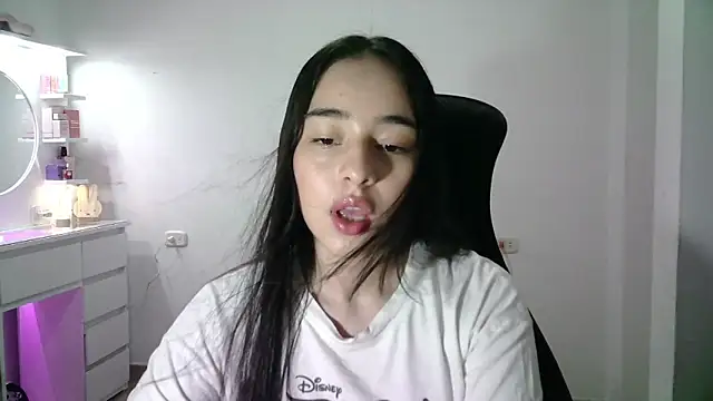 aineangeel online show from 6, 11, 2025