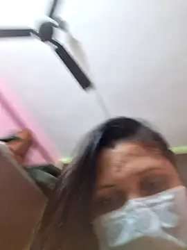 Snapshot of kunjan789 chatting on 5, 1, 2025 kunjan789 online show from 5, 1, 2025