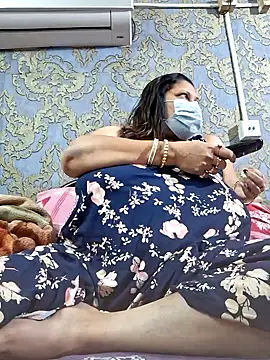 Snapshot of kunjan789 chatting on 11, 2, 2025 kunjan789 online show from 11, 2, 2025