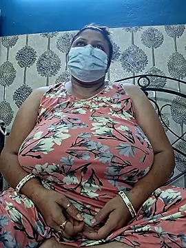 Snapshot of kunjan789 chatting on 18, 9, 2025 kunjan789 online show from 18, 9, 2025