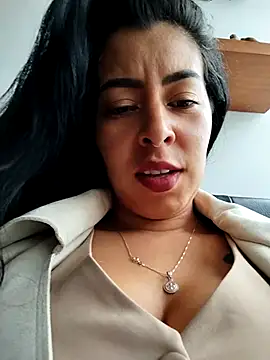 Emily Wane online show from 18, 10, 2025