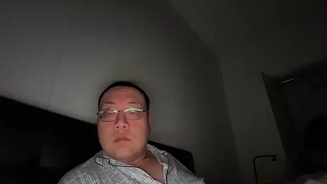 slaveasianboy online show from 25, 11, 2025