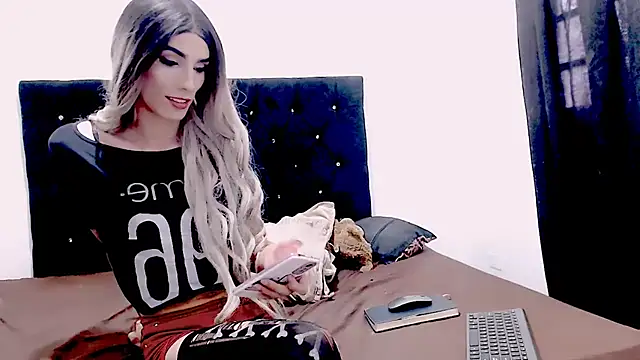 candent duo777 online show from 1, 10, 2025