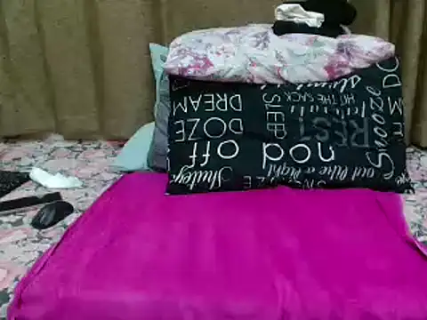 Snapshot of NaughtyFlower88 chatting on 11, 12, 2024 NaughtyFlower88 online show from 11, 12, 2024