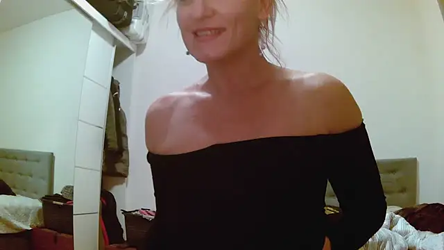 Snapshot of Sexyycattt chatting on 17, 1, 2025 Sexyycattt online show from 17, 1, 2025