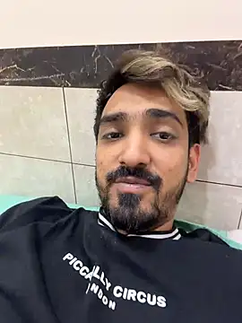 Snapshot of hornyguy271192 chatting on 21, 2, 2026 hornyguy271192 online show from 21, 2, 2026