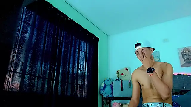 Snapshot of Liamscott_ chatting on 24, 2, 2026 Liamscott online show from 24, 2, 2026