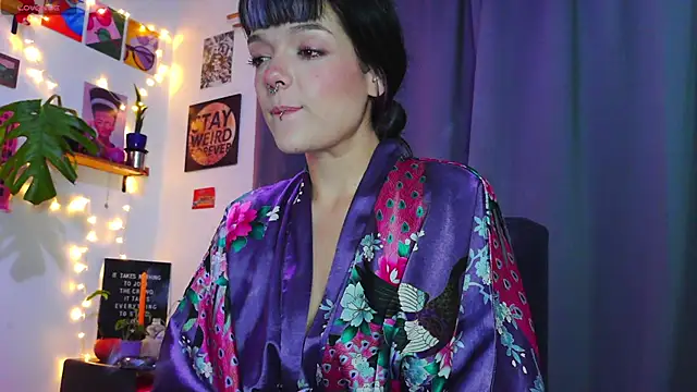purple em69 online show from 21, 1, 2025