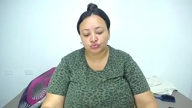 CrushOnMe  online show from 17, 1, 2026