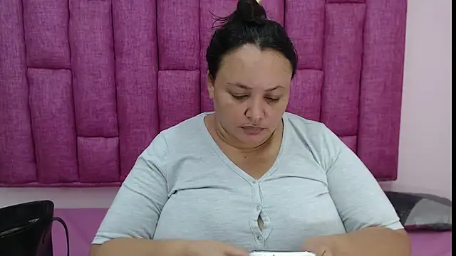 CrushOnMe  online show from 12, 2, 2026