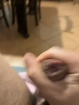 cumshotmen98 online show from 26, 3, 2026