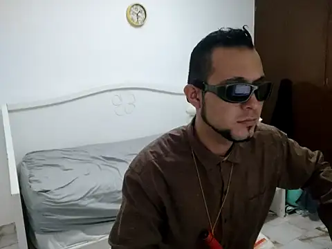 Yeye25199 online show from 15, 2, 2025