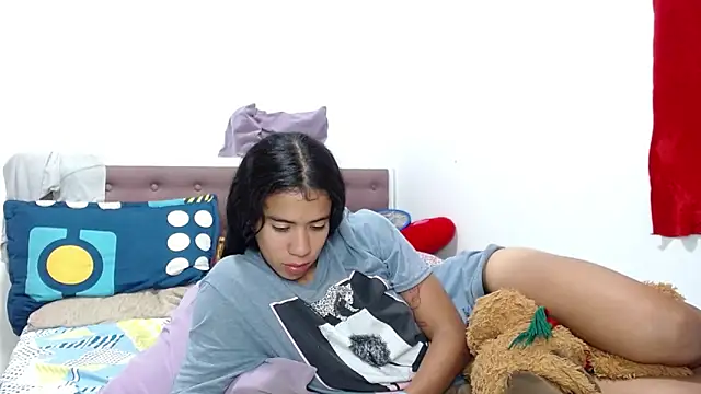 CleoAndAshley online show from 24, 12, 2024