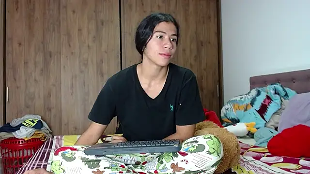 CleoAndAshley online show from 23, 2, 2025