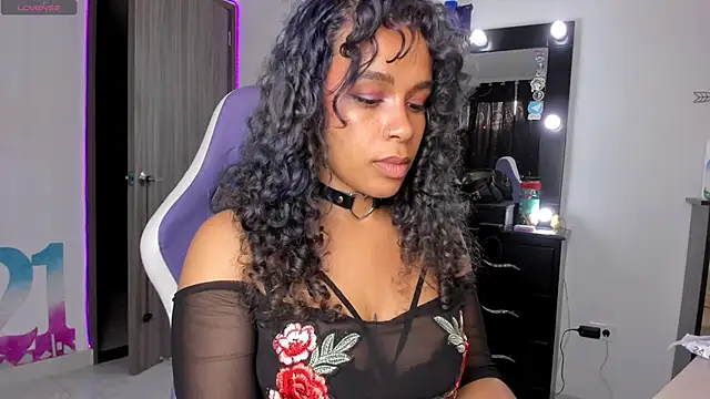 Snapshot of Lips_SaraSofia2 chatting on 19, 3, 2025 Lips SaraSofia2 online show from 19, 3, 2025