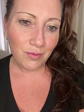 xsexycurvymilf online show from 28, 1, 2025