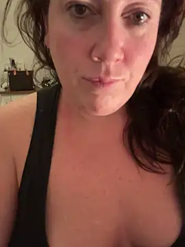 xsexycurvymilf online show from 24, 2, 2025