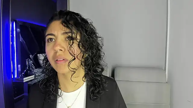 Amareto  online show from 11, 1, 2026