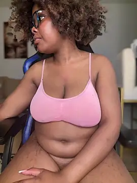 SSEXYBUBBLEBUTT101 online show from 29, 12, 2024