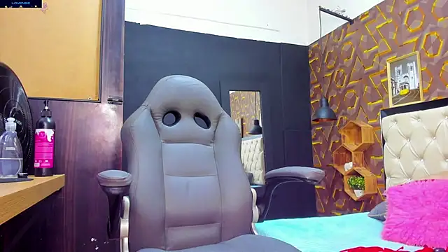 deyy madissonn online show from 18, 1, 2025