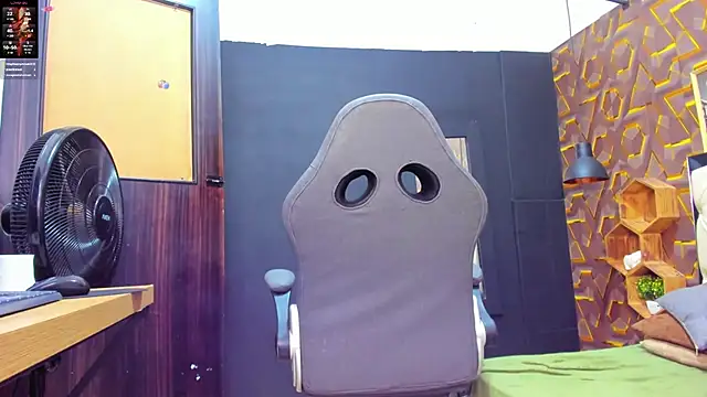 deyy madissonn online show from 23, 3, 2025