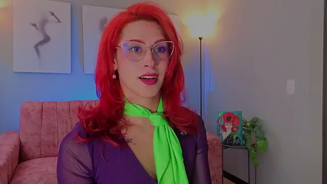 Juliana Saenzz online show from 21, 12, 2025