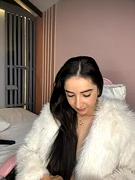 Victoria-And1 online show from 17, 10, 2025