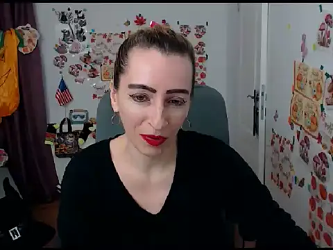 EvelynAngell online show from 7, 10, 2025