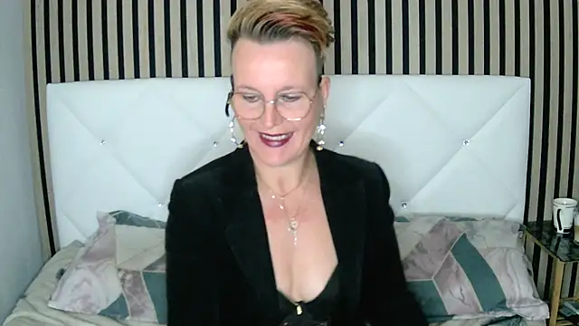 xxNoeliaxx online show from 22, 12, 2024