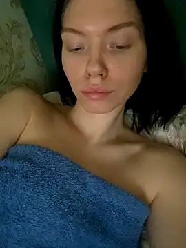 Snapshot of Lisaaa_Alisa chatting on 12, 11, 2025 Lisaaa Alisa online show from 12, 11, 2025