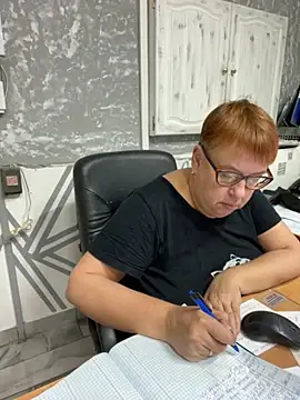 Snapshot of Klio5678 chatting on 12, 11, 2025 Klio5678 online show from 12, 11, 2025