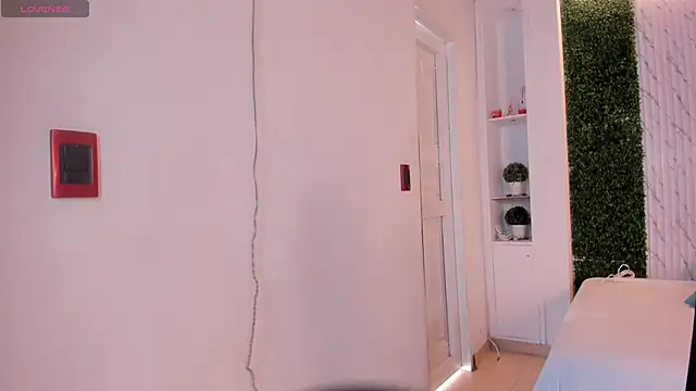 carina rossi online show from 16, 10, 2025