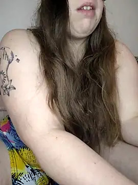 FrancaiseLynne online show from 15, 2, 2025