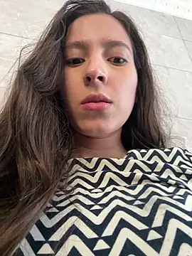 LittleDoll    online show from 6, 1, 2025