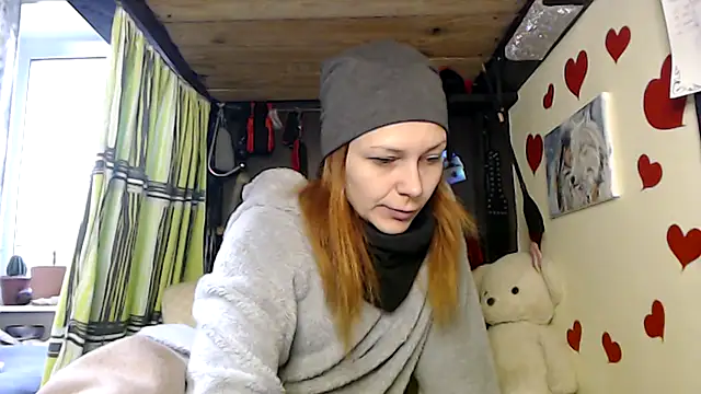 Snapshot of HarleyQuinn_69 chatting on 17, 10, 2025 HarleyQuinn 69 online show from 17, 10, 2025