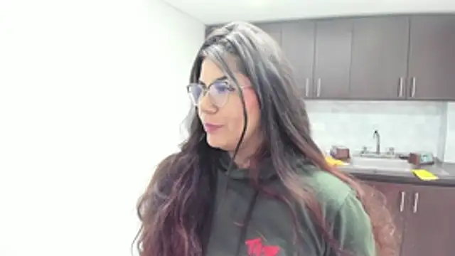 Snapshot of Luna_Dumont chatting on 14, 10, 2025 Luna Dumont online show from 14, 10, 2025