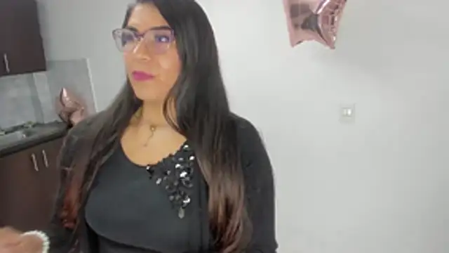 Luna Dumont online show from 22, 2, 2026