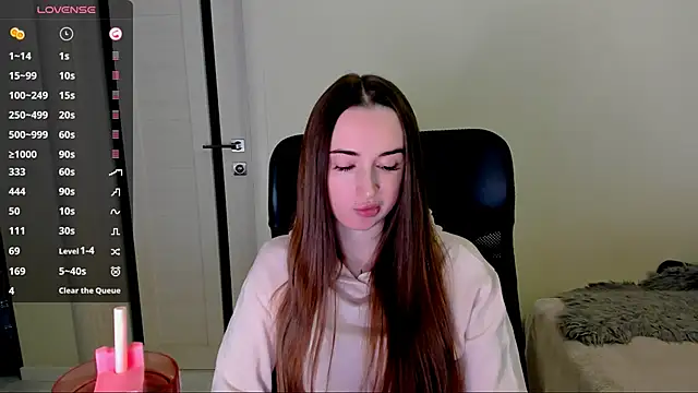 Snapshot of Kimmberr chatting on 30, 10, 2025 Kimmberr online show from 30, 10, 2025