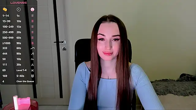 Snapshot of Kimmberr chatting on 12, 11, 2025 Kimmberr online show from 12, 11, 2025