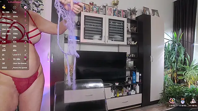 Snapshot of SheilaRyan chatting on 2, 3, 2026 SheilaRyan online show from 2, 3, 2026