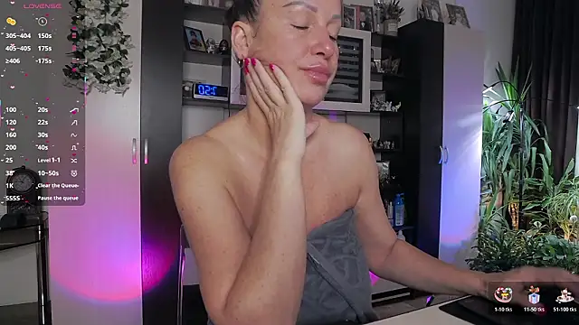 Snapshot of SheilaRyan chatting on 20, 3, 2026 SheilaRyan online show from 20, 3, 2026