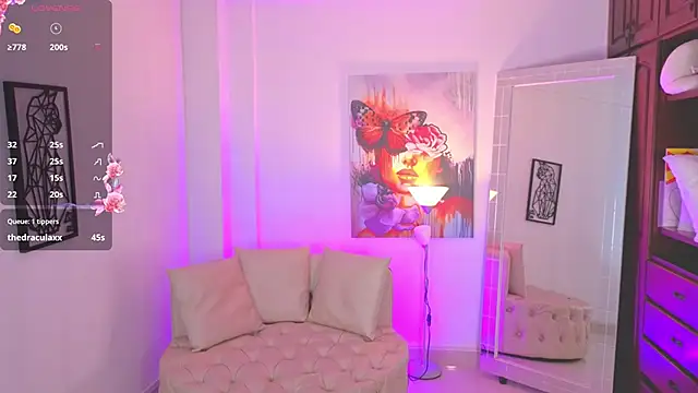 Snapshot of NATAASHA___ chatting on 24, 10, 2025 NATAASHA online show from 24, 10, 2025