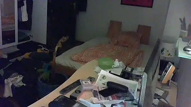 Snapshot of halebob@xh chatting on 7, 1, 2025 halebobxh online show from 7, 1, 2025