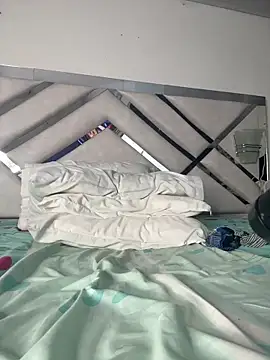 Snapshot of maybelline69 chatting on 27, 2, 2026 maybelline69 online show from 27, 2, 2026