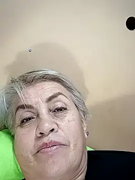 Snapshot of DirtyBIianca chatting on 29, 10, 2025 DirtyBIianca online show from 29, 10, 2025