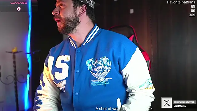 Snapshot of just_maxii chatting on 17, 2, 2026 just maxii online show from 17, 2, 2026